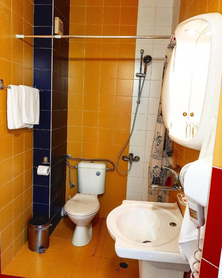 Hotel Slaviani Dimitrovgrad  Esterno foto