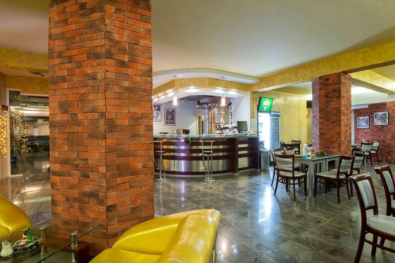 Hotel Slaviani Dimitrovgrad  Esterno foto