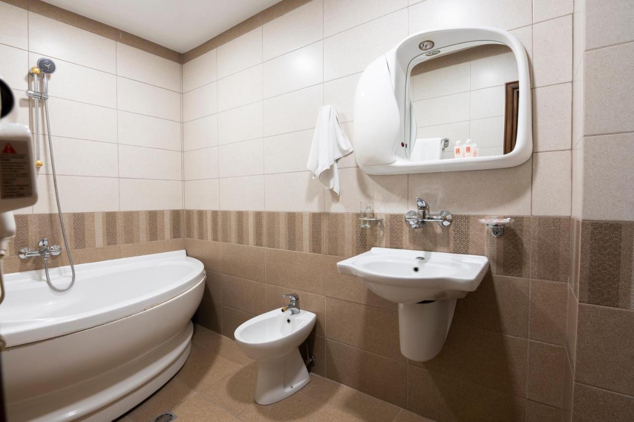 Hotel Slaviani Dimitrovgrad  Esterno foto