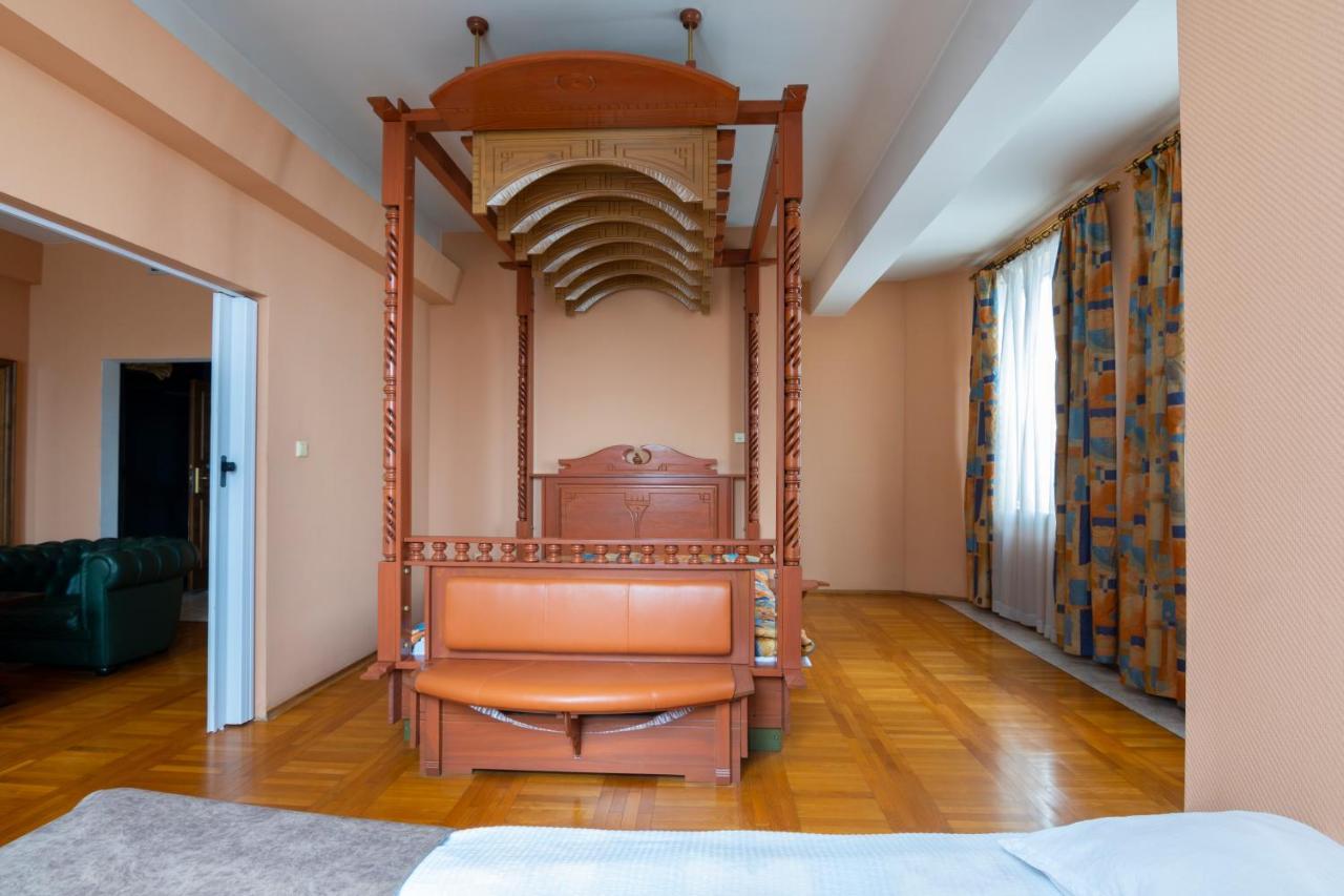 Hotel Slaviani Dimitrovgrad  Esterno foto