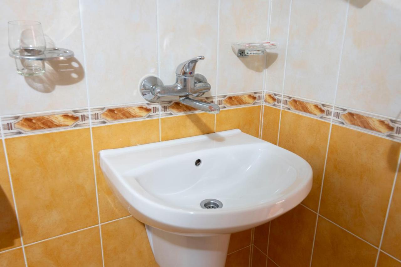 Hotel Slaviani Dimitrovgrad  Esterno foto