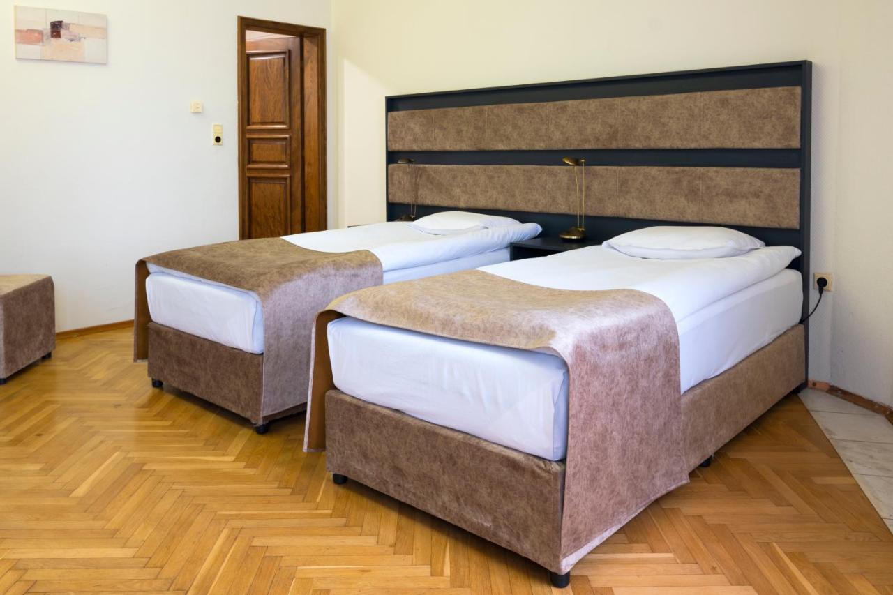 Hotel Slaviani Dimitrovgrad  Esterno foto