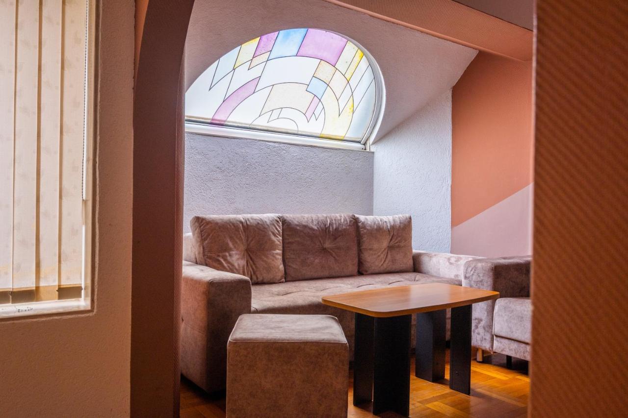 Hotel Slaviani Dimitrovgrad  Esterno foto