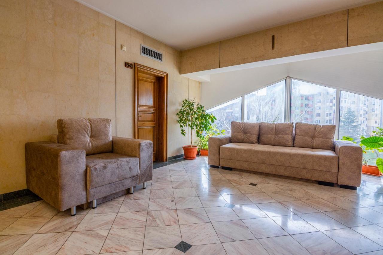 Hotel Slaviani Dimitrovgrad  Esterno foto