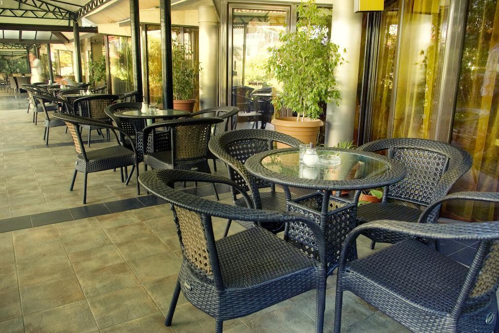 Hotel Slaviani Dimitrovgrad  Esterno foto
