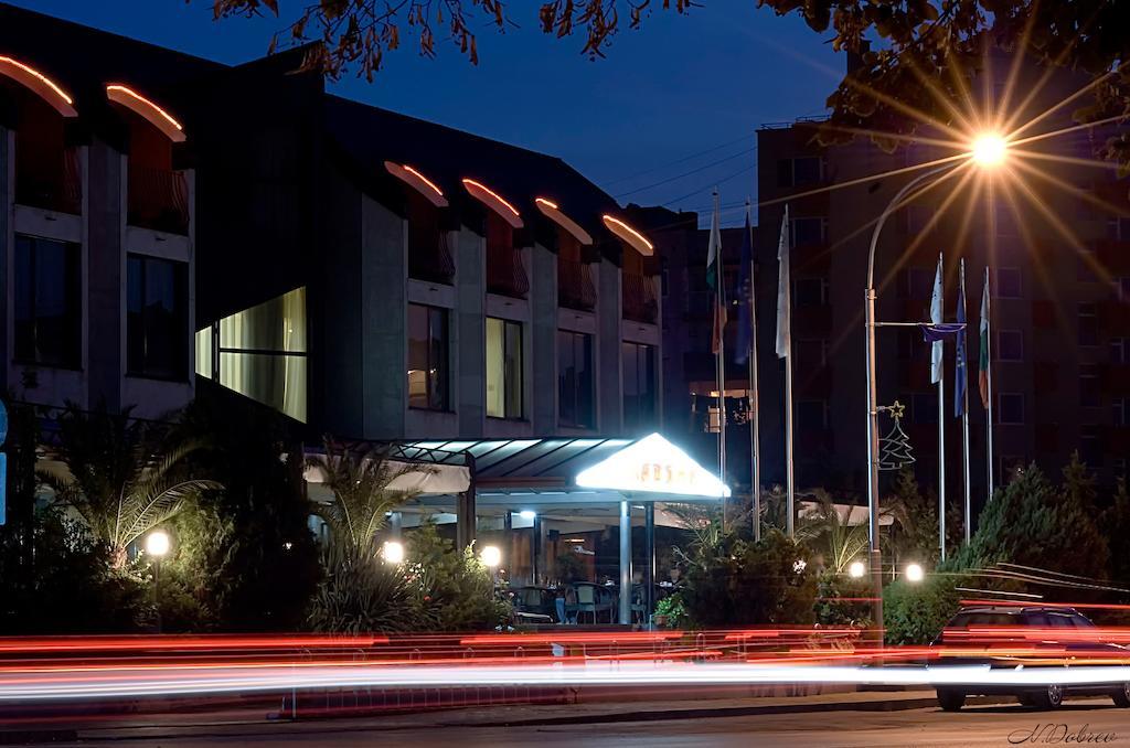 Hotel Slaviani Dimitrovgrad  Esterno foto